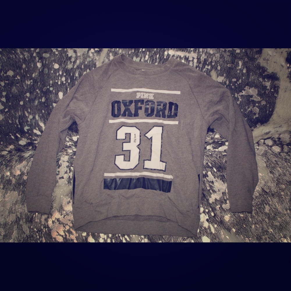 Brand pink oxford college sweatshirt.